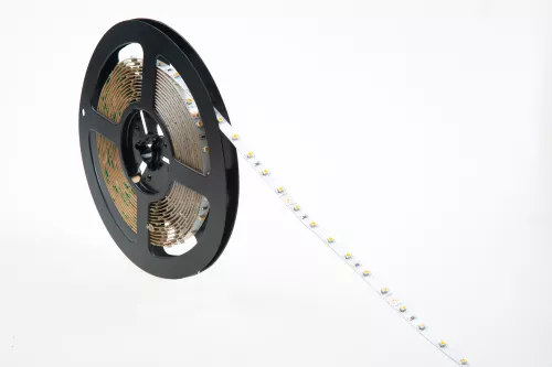 Лента светодиодная SMD тёпло-белая DC24V 4,8W/m 3000K 300Lm/m 60д/м CRI>95 IP20, упаковка 5 метров, ширина 8мм, высота 2мм, самоклейкая