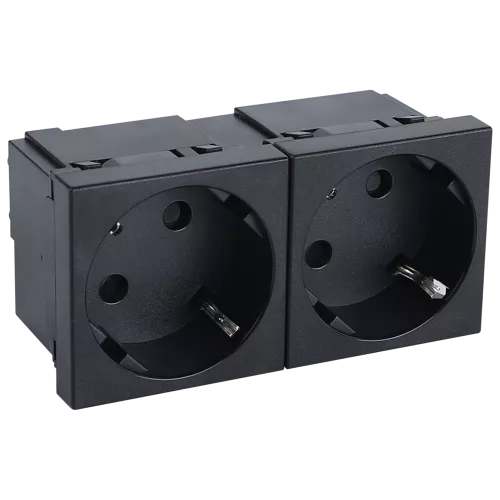 Розетка с заземлением с защитными шторками 16А 250В, 4 модуля, 90х45мм, поворот вилки на 45 градусов, на клеммах, цвет черный матовый