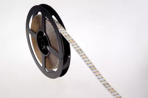 Лента светодиодная SMD тёпло-белая DC24V 19,2W/m 3000K 1320Lm/m 240д/м CRI>95 IP20, упаковка 5 метров, ширина 15мм, высота 2,5мм, самоклейкая