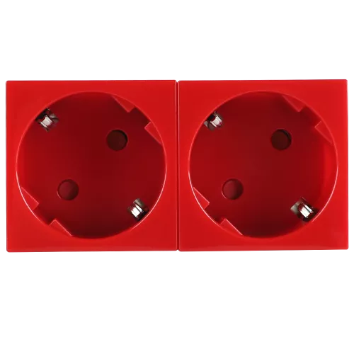 Розетка с заземлением с защитными шторками 16А 250В, 4 модуля, 90х45мм, поворот вилки на 45 градусов, на клеммах, цвет красный