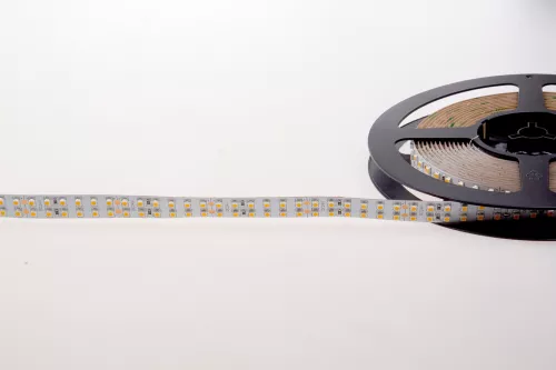 Лента светодиодная SMD тёпло-белая DC24V 19,2W/m 3000K 1320Lm/m 240д/м CRI>95 IP20, упаковка 5 метров, ширина 15мм, высота 2,5мм, самоклейкая