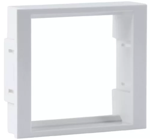 Адаптер для установки USB-зарядки стандарта 45х45 в лючки DFB24, цвет белый