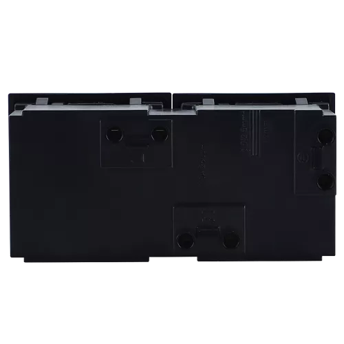 Розетка с заземлением с защитными шторками 16А 250В, 4 модуля, 90х45мм, поворот вилки на 45 градусов, на клеммах, цвет черный матовый