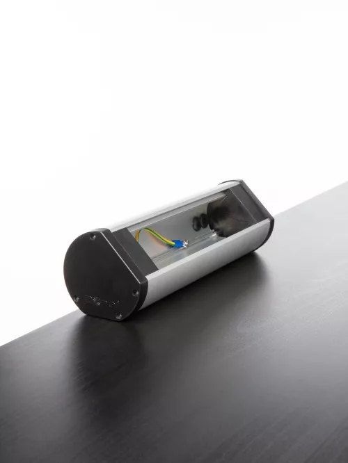 Настольный розеточный блок Ovaledesign 14 мод. (7 мод. 45х45), черные пластиковые торцевые заглушки